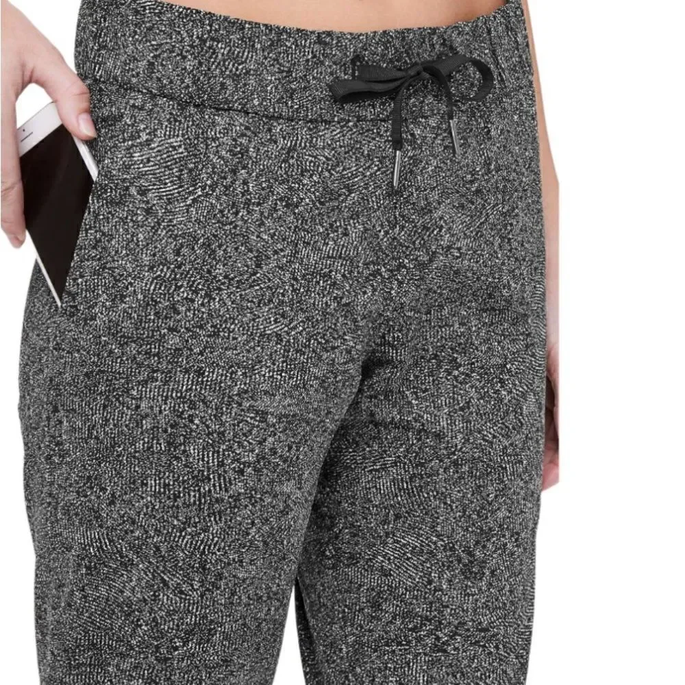 Lululemon Black White Print On The Fly Pant Drawstring Waist Jacquard Size 4